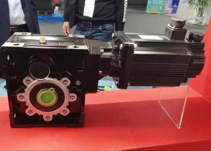 三菱伺服電機(jī)配減速機(jī) 三菱伺服電機(jī)配減速機(jī)