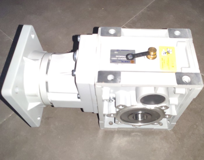 蝸輪減速器帶馬達 蝸輪減速器帶馬達