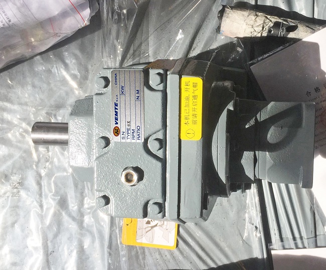 半閉環(huán)伺服電機減速機 半閉環(huán)伺服電機減速機