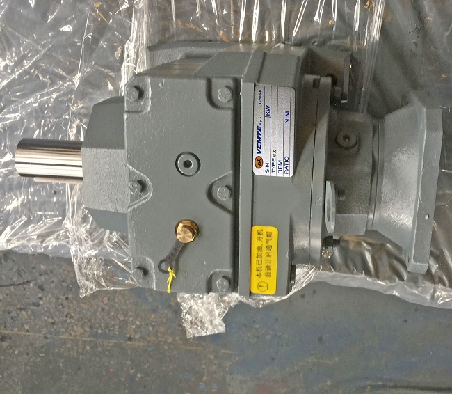 4400W伺服電機(jī)減速機(jī) 4400W伺服電機(jī)減速機(jī)