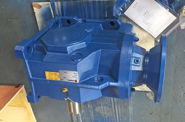 帶動(dòng)40T噸的減速電機(jī),滾筒篩減速機(jī),40000W伺服電機(jī)減速機(jī) 帶動(dòng)40T噸的減速電機(jī),滾筒篩減速機(jī),40000W伺服電機(jī)減速機(jī)