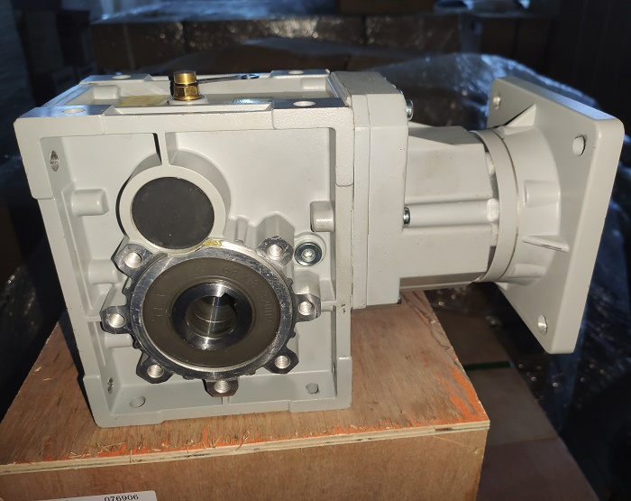 90000W伺服電機減速機 90000W伺服電機減速機