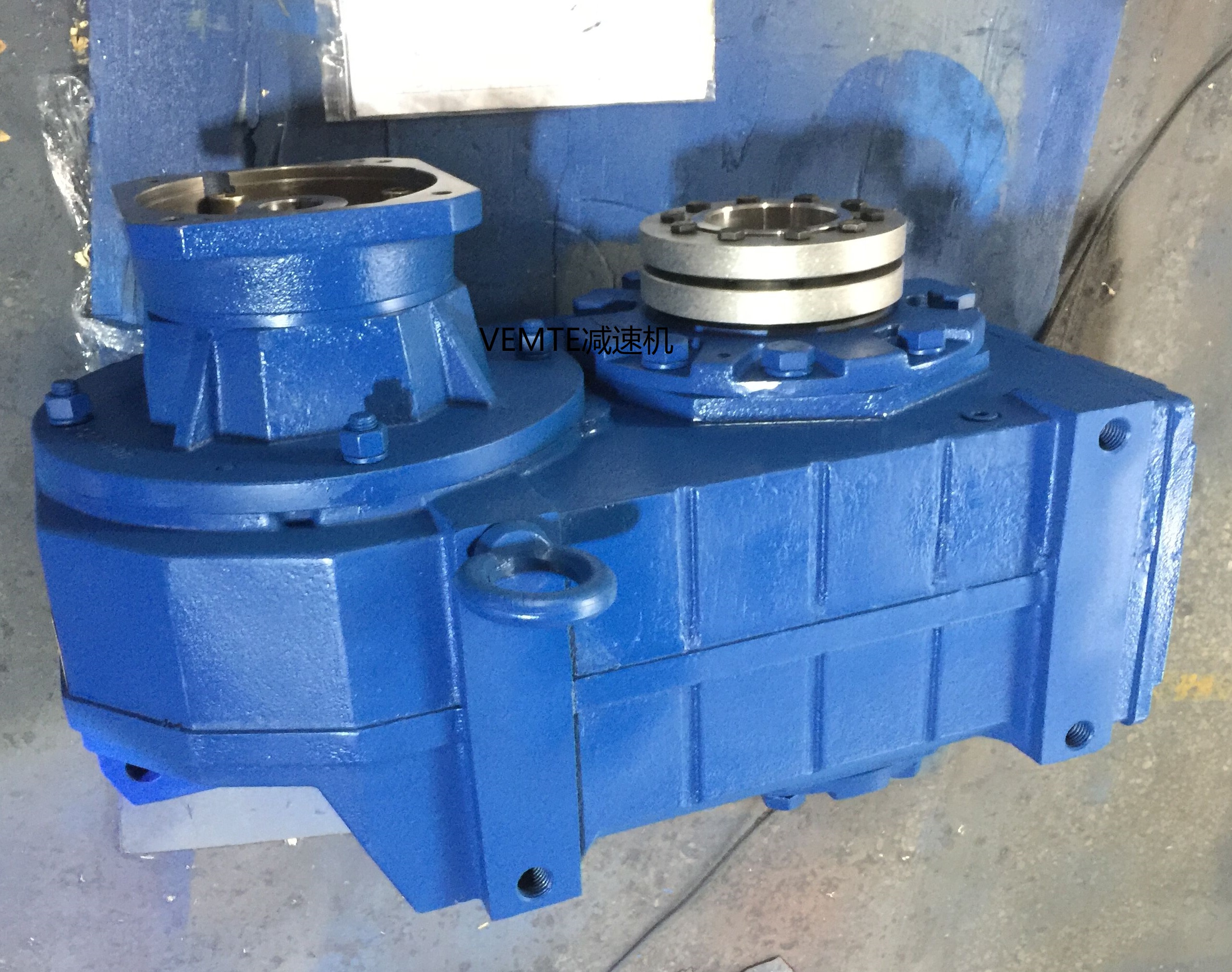 6800W電機(jī)減速機(jī),F系列減速機(jī),顆粒機(jī)減速機(jī)電機(jī) 6800W電機(jī)減速機(jī),F系列減速機(jī),顆粒機(jī)減速機(jī)電機(jī)