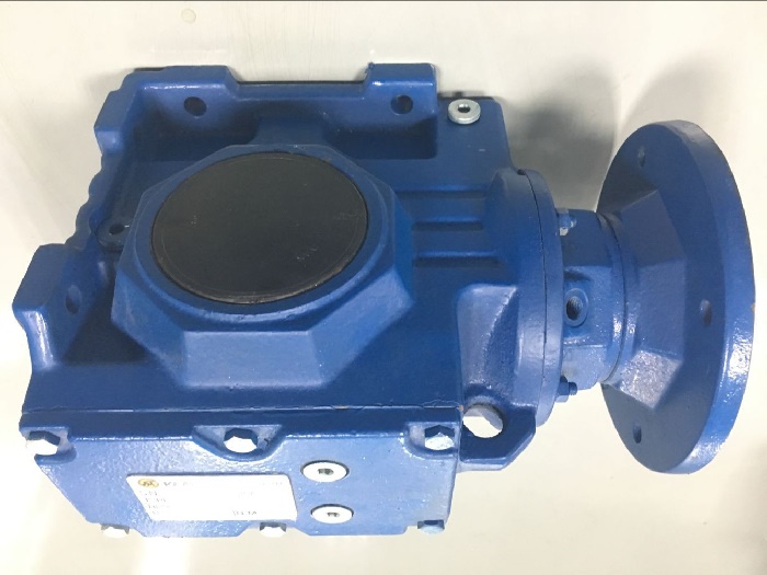 減速機(jī)帶15000W電機(jī) 減速機(jī)帶15000W電機(jī)