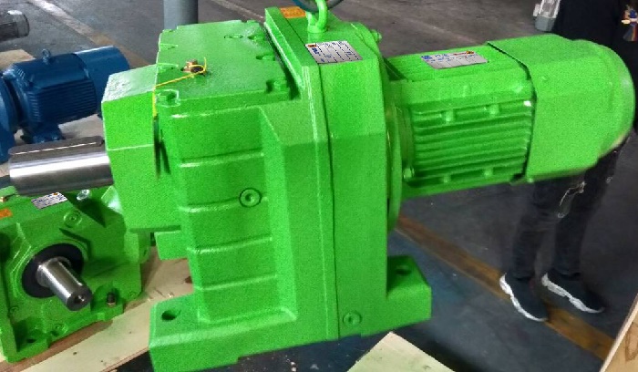 電機(jī)齒輪減速機(jī) 電機(jī)齒輪減速機(jī)