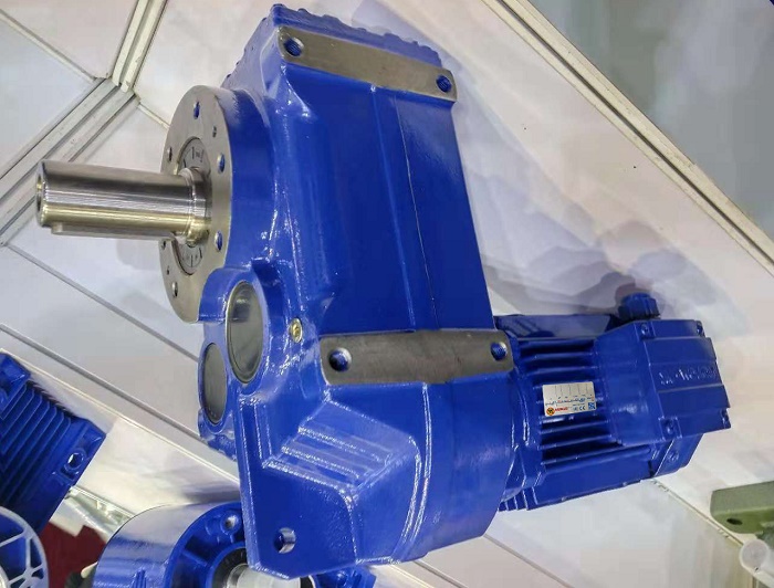 F系列減速機(jī)配伺服電機(jī) F系列減速機(jī)配伺服電機(jī)