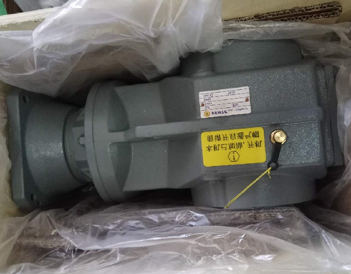 華中伺服電機(jī)減速機(jī) 華中伺服電機(jī)減速機(jī)