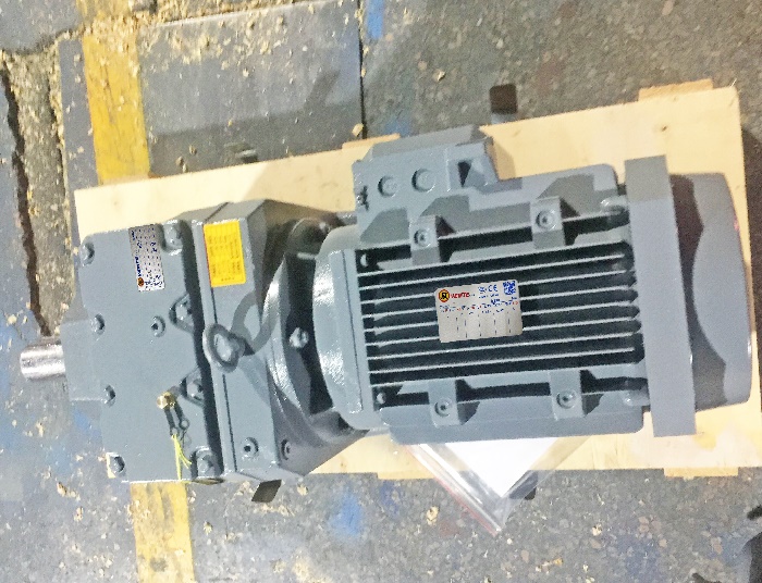 1.5HP馬力電機減速機 1.5HP馬力電機減速機