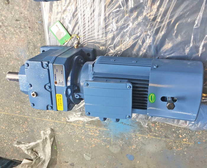 2.5HP馬力電機(jī)減速機(jī) 2.5HP馬力電機(jī)減速機(jī)