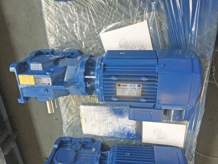 K系列減速機(jī)配雙剎車電機(jī) K系列減速機(jī)配雙剎車電機(jī)