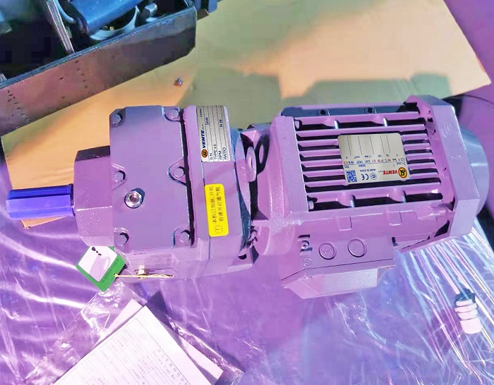 5.5HP馬力電機(jī)減速機(jī) 5.5HP馬力電機(jī)減速機(jī)