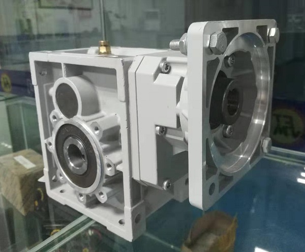 殺菌機伺服電機減速機選型手冊資料樣本下載,殺菌機減速機,伺服減速機樣本 殺菌機伺服電機減速機選型手冊資料樣本下載,殺菌機減速機,伺服減速機樣本