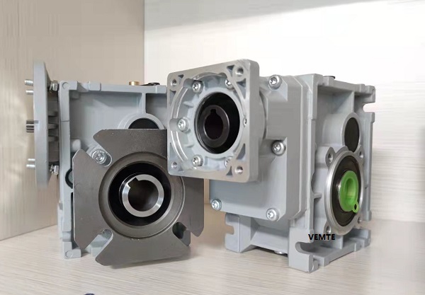 布袋彈簧機(jī)伺服電機(jī)減速機(jī)選型手冊資料樣本下載,布袋彈簧機(jī)減速機(jī),伺服減速機(jī)樣本 布袋彈簧機(jī)伺服電機(jī)減速機(jī)選型手冊資料樣本下載,布袋彈簧機(jī)減速機(jī),伺服減速機(jī)樣本