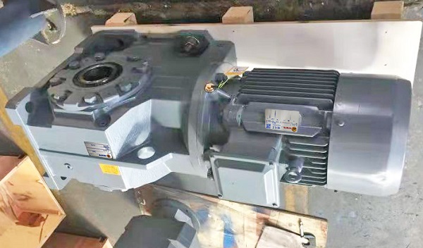 機械設(shè)備電機減速機,減速電機選型,減速馬達 機械設(shè)備電機減速機,減速電機選型,減速馬達