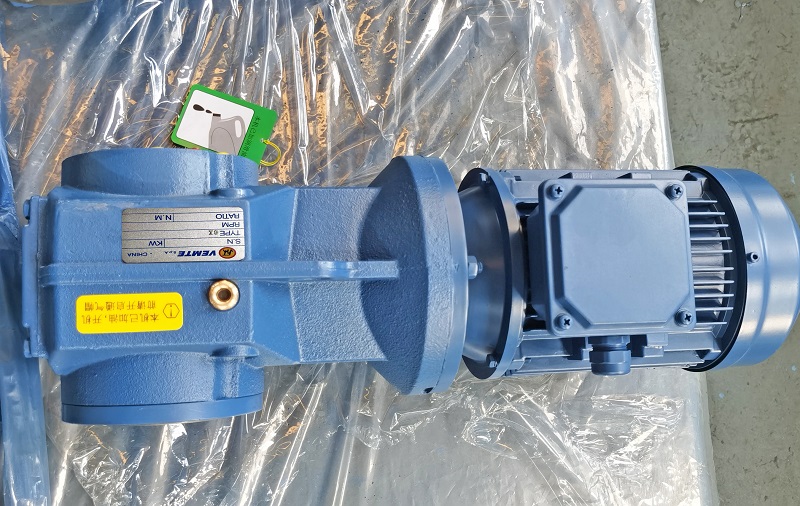 1比54減速電機(jī),1:54減速機(jī),54比減速器,豆腐皮機(jī)減速機(jī),減速機(jī)樣本 1比54減速電機(jī),1:54減速機(jī),54比減速器,豆腐皮機(jī)減速機(jī),減速機(jī)樣本