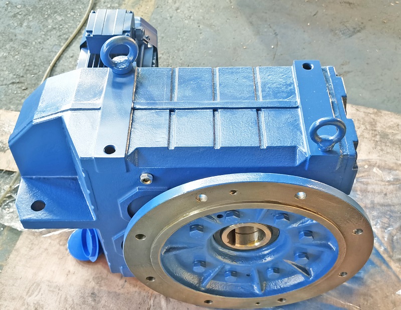 1比55減速電機(jī),1:55減速機(jī),55比減速器,泥石分離機(jī)減速機(jī),減速機(jī)樣本 1比55減速電機(jī),1:55減速機(jī),55比減速器,泥石分離機(jī)減速機(jī),減速機(jī)樣本