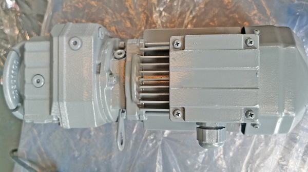 環(huán)保污水處理設(shè)備專用減速機選型手冊資料樣本下載,環(huán)保污水處理設(shè)備減速機,減速機樣本 環(huán)保污水處理設(shè)備專用減速機選型手冊資料樣本下載,環(huán)保污水處理設(shè)備減速機,減速機樣本