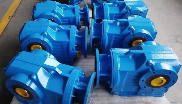 擠壓機(jī)減速機(jī)選型手冊(cè)資料樣本下載,擠壓機(jī)減速機(jī),減速機(jī)樣本 擠壓機(jī)減速機(jī)選型手冊(cè)資料樣本下載,擠壓機(jī)減速機(jī),減速機(jī)樣本