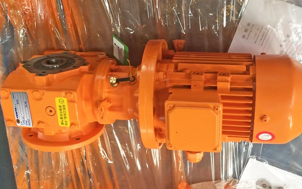 1比80減速電機,1:80減速機,80比減速器,注塑機減速機,減速機樣本 1比80減速電機,1:80減速機,80比減速器,注塑機減速機,減速機樣本