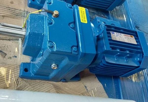 1比105減速電機,1:105減速機,105比減速器,點膠機減速機,減速機樣本 1比105減速電機,1:105減速機,105比減速器,點膠機減速機,減速機樣本