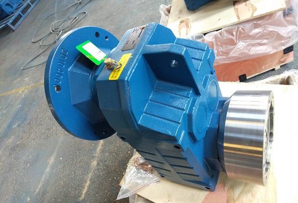 1比127減速電機(jī),1:127減速機(jī),127比減速器,輥軸輸送機(jī)減速電機(jī) 1比127減速電機(jī),1:127減速機(jī),127比減速器,輥軸輸送機(jī)減速電機(jī)