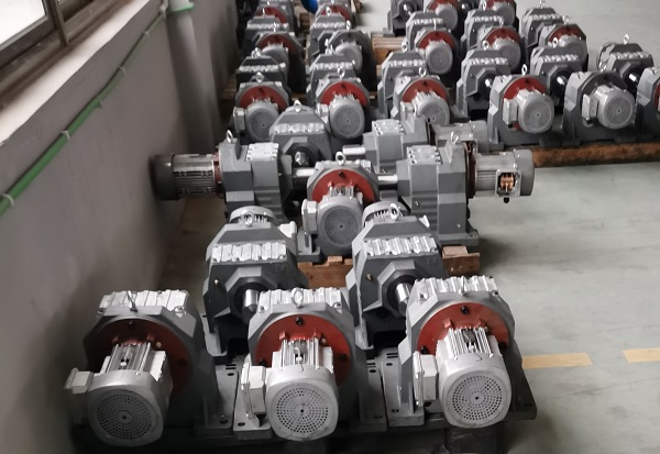 減速機類型,擺線斜齒輪減速機,擺線針輪減速機,減速機性能差異 減速機類型,擺線斜齒輪減速機,擺線針輪減速機,減速機性能差異