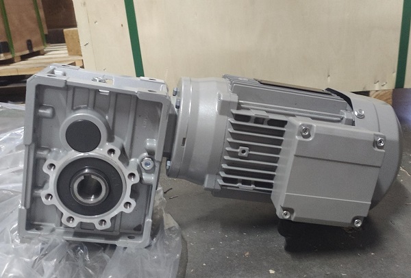 濃密機減速機電機選型手冊資料樣本下載,濃密機減速電機,減速電機樣本下載 濃密機減速機電機選型手冊資料樣本下載,濃密機減速電機,減速電機樣本下載