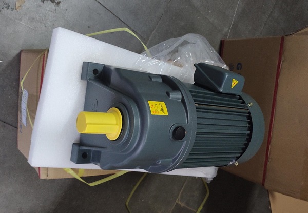 丘里減速機(jī)選型手冊資料樣本下載,丘里減速機(jī),丘里減速機(jī)樣本,丘里減速機(jī)型號資料