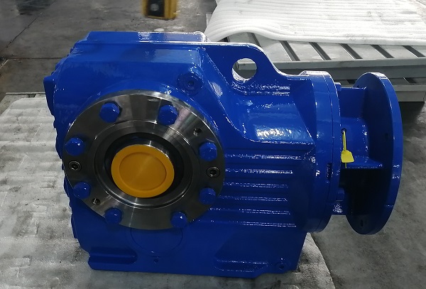 擠出機減速機,22KW伺服電機減速機,K系列減速機選型 擠出機減速機,22KW伺服電機減速機,K系列減速機選型