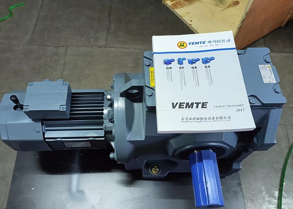 煤礦運輸機(jī)減速機(jī)電機(jī)選型手冊資料樣本下載,運輸機(jī)減速電機(jī),減速機(jī)樣本 煤礦運輸機(jī)減速機(jī)電機(jī)選型手冊資料樣本下載,運輸機(jī)減速電機(jī),減速機(jī)樣本