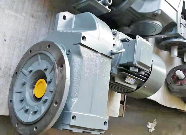 攪拌罐減速機(jī)電機(jī)選型手冊(cè)資料樣本下載,攪拌罐減速電機(jī),減速機(jī)樣本 攪拌罐減速機(jī)電機(jī)選型手冊(cè)資料樣本下載,攪拌罐減速電機(jī),減速機(jī)樣本