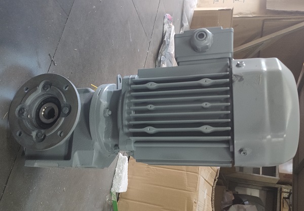 和面機減速機,2KW電機減速機,2000W減速電機 和面機減速機,2KW電機減速機,2000W減速電機