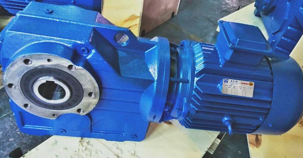 回轉(zhuǎn)窯減速機電機選型手冊資料樣本下載,回轉(zhuǎn)窯減速電機,樣本手冊 回轉(zhuǎn)窯減速機電機選型手冊資料樣本下載,回轉(zhuǎn)窯減速電機,樣本手冊