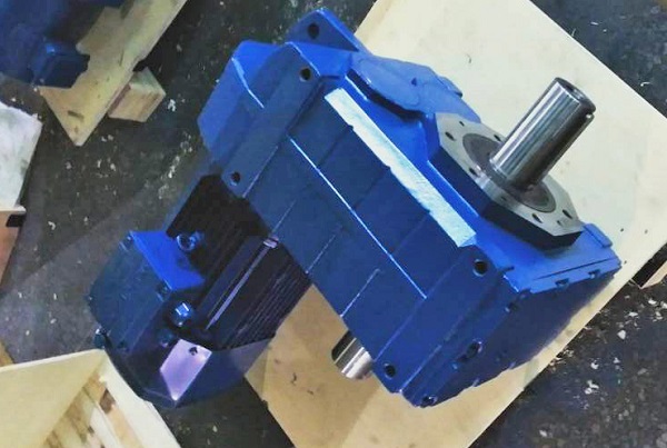 6rpm每分鐘減速機(jī),1800NM減速電機(jī),6圈每分鐘減速器,6轉(zhuǎn)齒輪箱 6rpm每分鐘減速機(jī),1800NM減速電機(jī),6圈每分鐘減速器,6轉(zhuǎn)齒輪箱