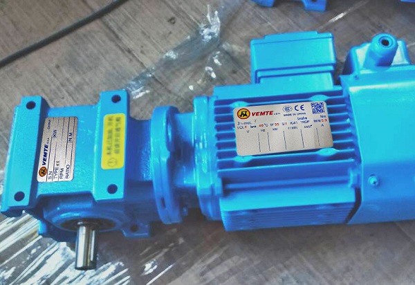 每分鐘40圈的減速機(jī),40rpm/min減速電機(jī),40轉(zhuǎn)一分鐘的蝸輪減速器 每分鐘40圈的減速機(jī),40rpm/min減速電機(jī),40轉(zhuǎn)一分鐘的蝸輪減速器