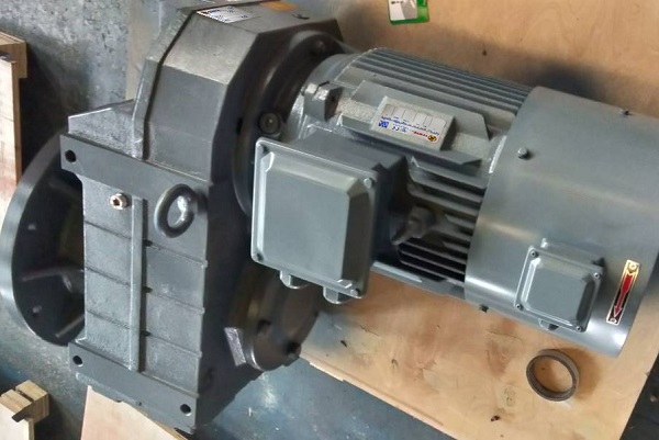 58轉(zhuǎn)的減速機(jī),58rpm/min減速電機(jī),每分鐘58圈減速器 58轉(zhuǎn)的減速機(jī),58rpm/min減速電機(jī),每分鐘58圈減速器