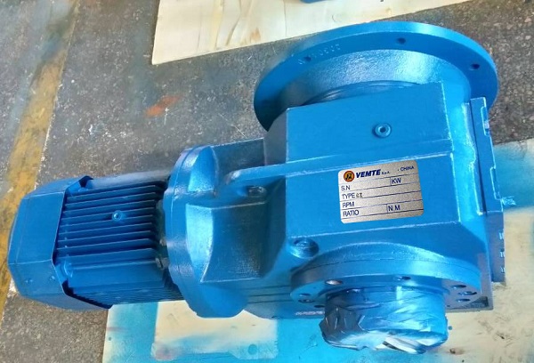 59轉(zhuǎn)的減速機(jī),59rpm/min減速電機(jī),每分鐘59圈的減速器 59轉(zhuǎn)的減速機(jī),59rpm/min減速電機(jī),每分鐘59圈的減速器