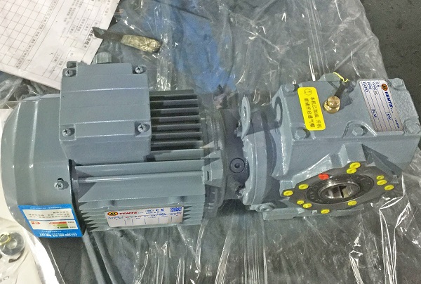 SA系列減速機(jī)600 SA系列減速機(jī)600