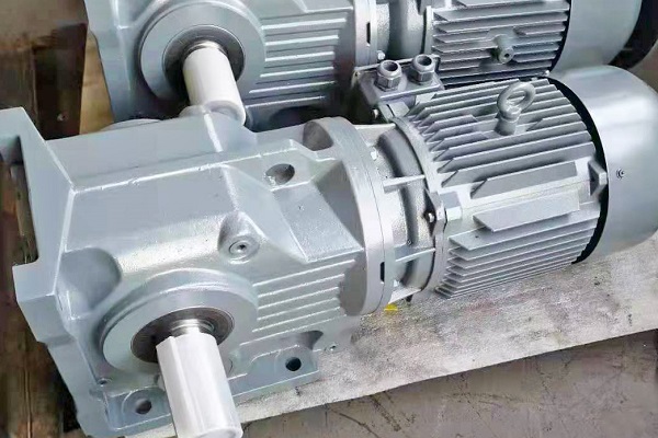 K型直角減速器600 K型直角減速器600