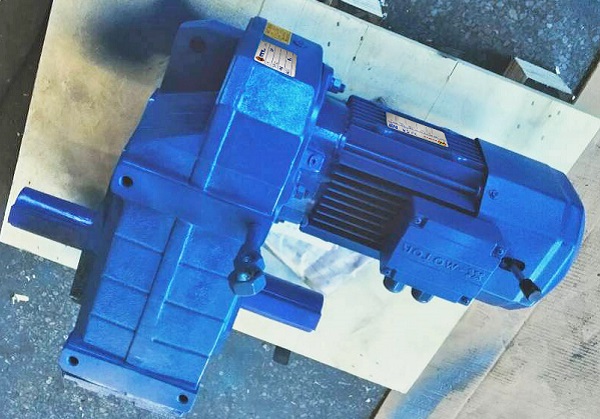 1.3KW減速機(jī)電機(jī),1300W電機(jī)含減速機(jī),F系列齒輪減速電機(jī)1300W 1.3KW減速機(jī)電機(jī),1300W電機(jī)含減速機(jī),F系列齒輪減速電機(jī)1300W