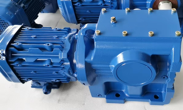 1900W電機(jī)減速器,1.9KW減速機(jī)帶電機(jī)選型 1900W電機(jī)減速器,1.9KW減速機(jī)帶電機(jī)選型