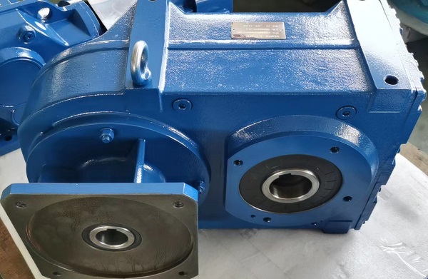 4.9KW電機(jī)含減速機(jī),4900W減速機(jī)帶電機(jī)型號(hào)選型 4.9KW電機(jī)含減速機(jī),4900W減速機(jī)帶電機(jī)型號(hào)選型