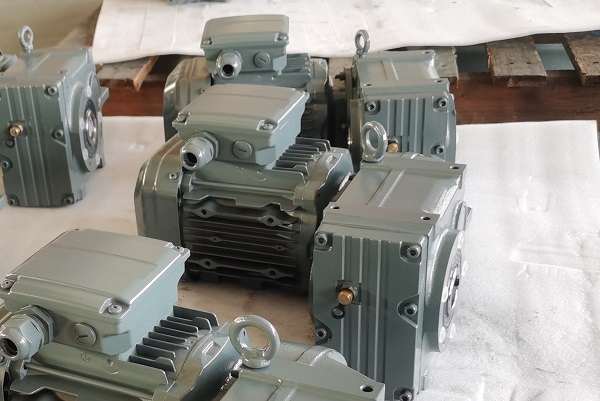 6.5KW電機含減速機,6500W減速機帶電機型號選型 6.5KW電機含減速機,6500W減速機帶電機型號選型