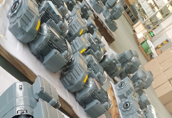 6.9KW電機含減速機,6900W減速機帶電機型號選型 6.9KW電機含減速機,6900W減速機帶電機型號選型