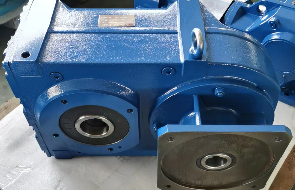 8.9KW電機(jī)含減速機(jī),8900W減速機(jī)帶電機(jī)型號(hào)選型 8.9KW電機(jī)含減速機(jī),8900W減速機(jī)帶電機(jī)型號(hào)選型