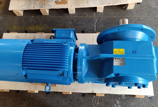 KF107-Y11KW-36.48-M5-A-180°減速機 KF107-Y11KW-36.48-M5-A-180°減速機