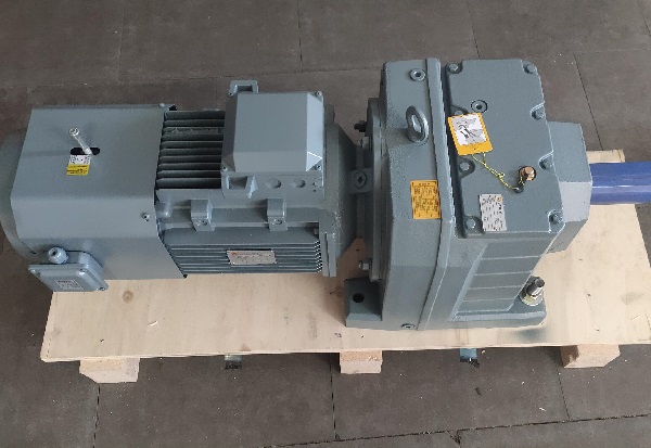 3KW減速電機(jī),3000W減速機(jī)型號(hào)選型 3KW減速電機(jī),3000W減速機(jī)型號(hào)選型