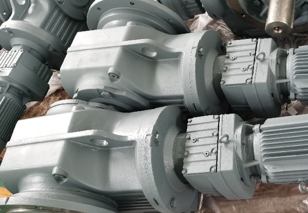 4KW減速機,K系列減速電機,280比減速器,減速機 4KW減速機,K系列減速電機,280比減速器,減速機