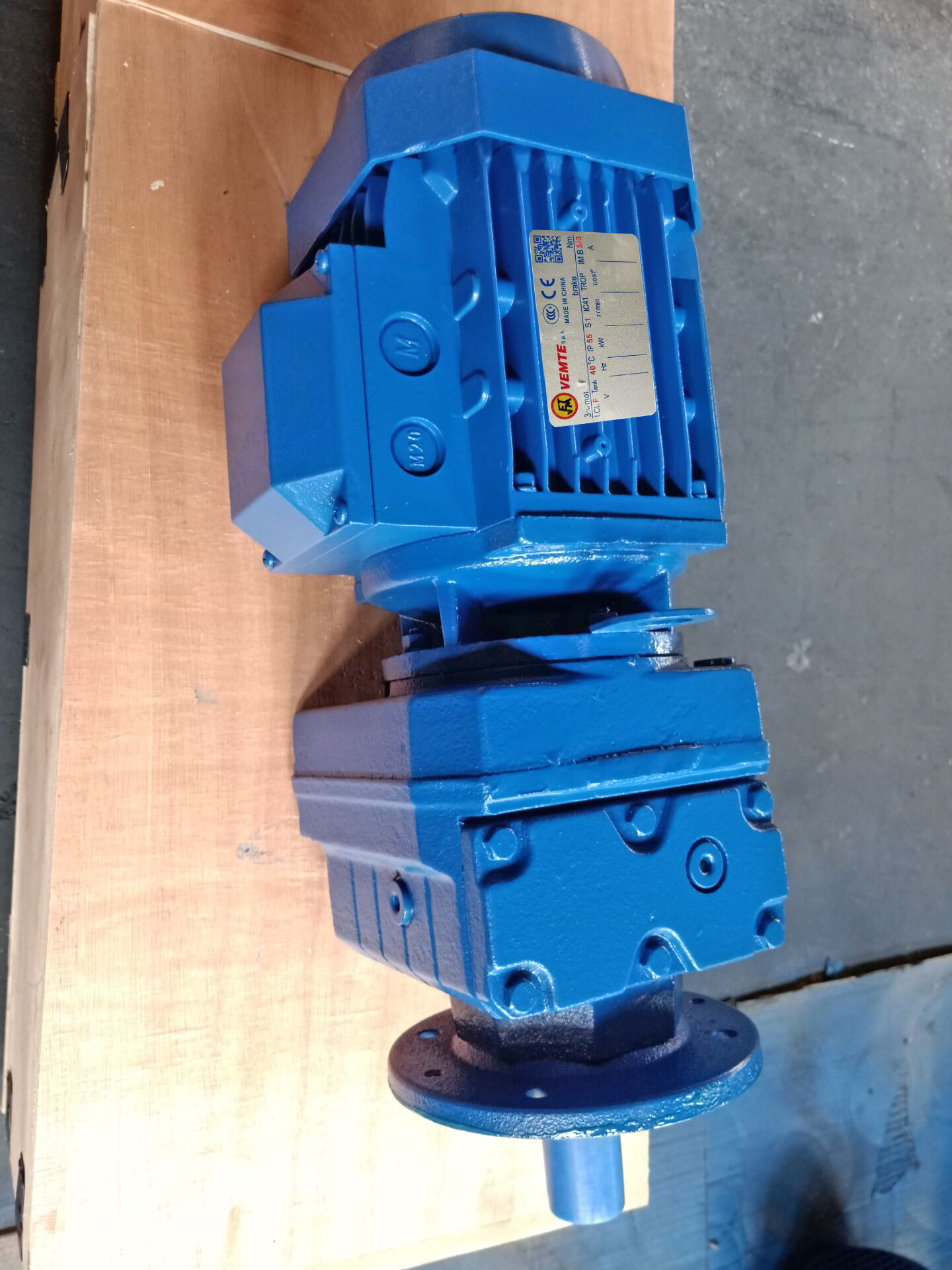 RF47減速機 RF47減速機