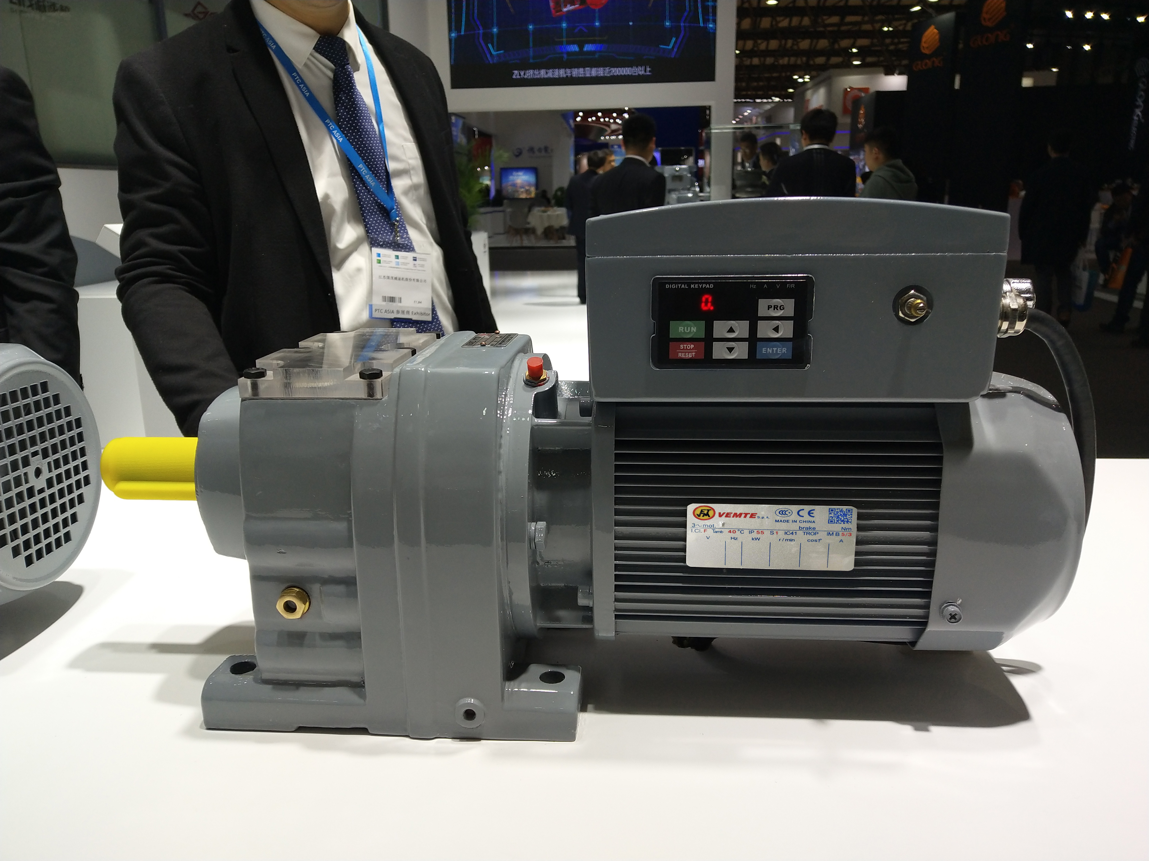 R167減速機 R167減速機